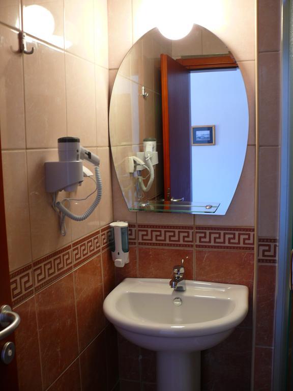 Guest House Zec Budva Oda fotoğraf